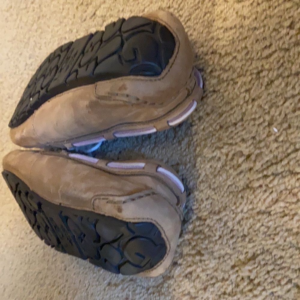 Ugh Slippers - image 3